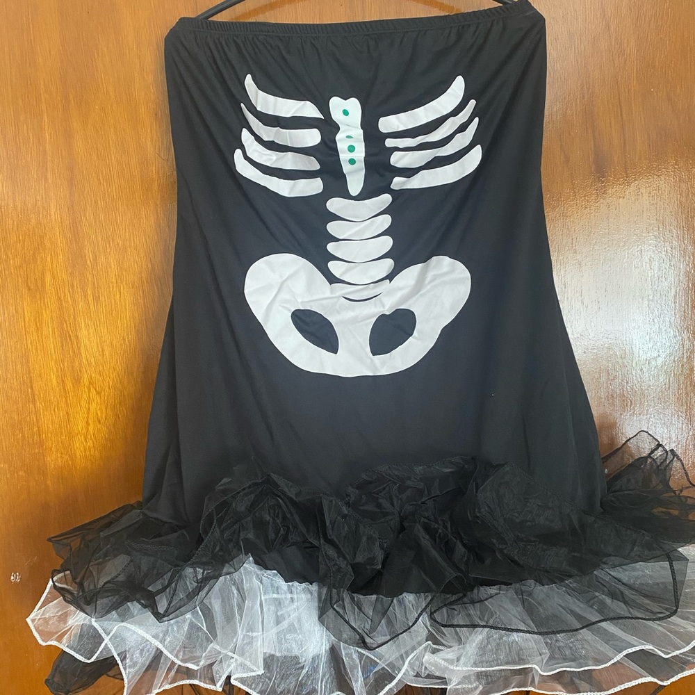 Black and white Halloween costume